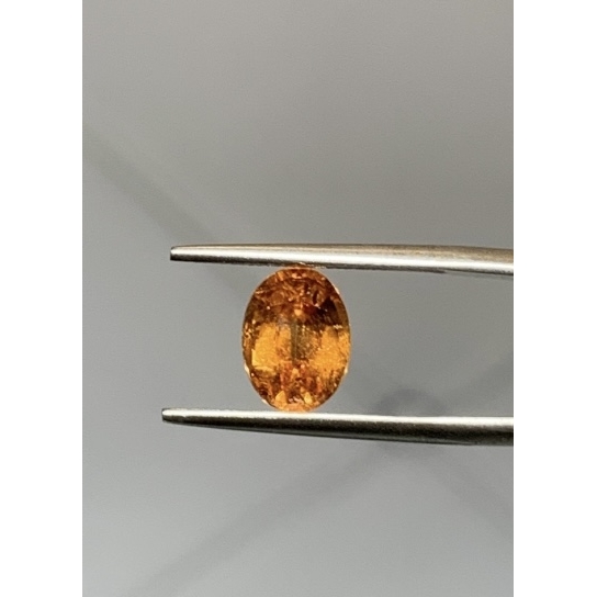 2.6ct Spessartine Garnet