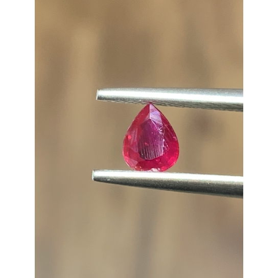 0.4ct Ruby