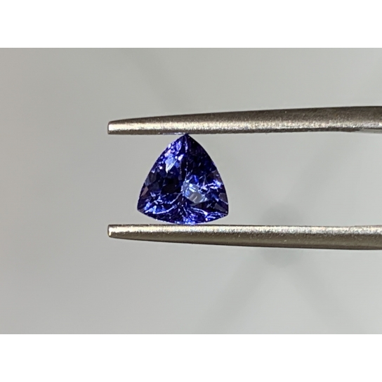 0.91ct Tanzanite