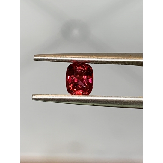 0.6ct Spinel 