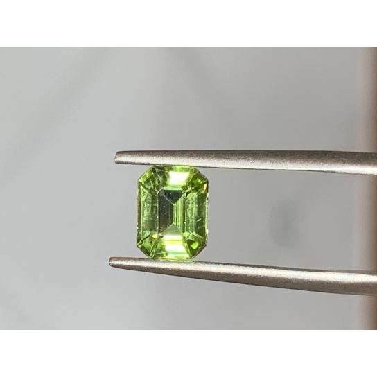 1.3ct Peridot 