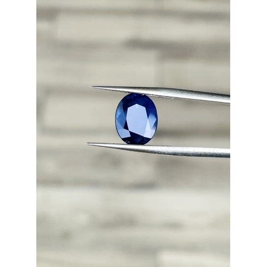 4.13ct Royal Blue Sapphire 