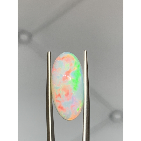8.9ct Opal