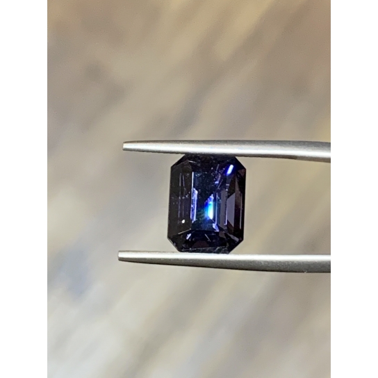 3.9ct Spinel 