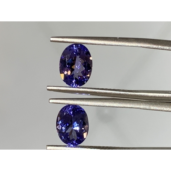 2.8ct Tanzanite Pair