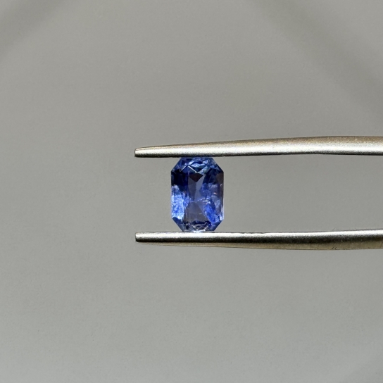 0.96ct Sapphire